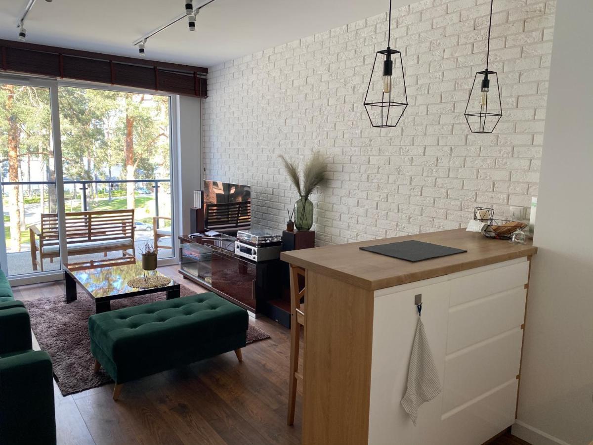 Dwupoziomowy Apartament Nad Jeziorem W Lesie Apartment เอากุสตูฟ ภายนอก รูปภาพ